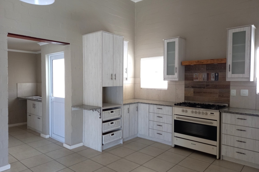 3 Bedroom Property for Sale in Jacobsbaai Western Cape